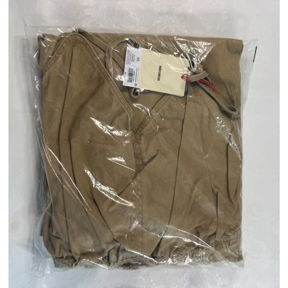 Woolrich X Target Women's Utility MIDI Dress V-Neckline Size 2X Khaki NWT - Picture 2 of 4